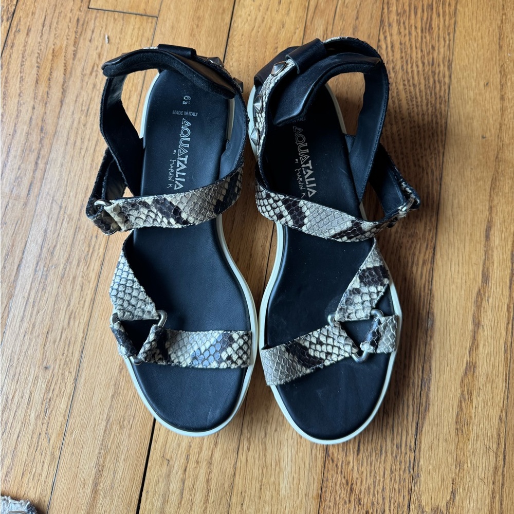 Aquatalia sandals never worn size 7